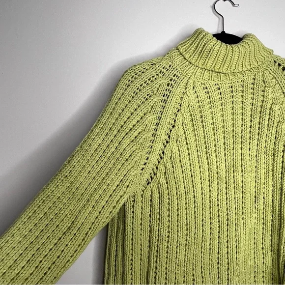 Kate Hill Chunky Cable Knit Sweater - Picture 4 of 9